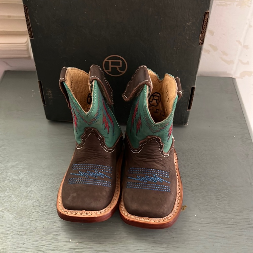 Cutest baby cowboy boots you’ll ever see infant size 1 roper cow babies